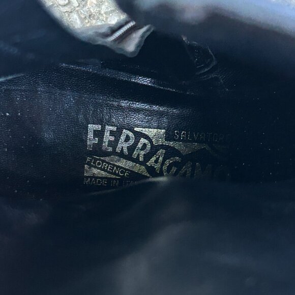 Salvatore Ferragamo Gancini Leather Paton Pointed Toe Bootie Boots Black Sz 8 - Picture 4 of 11